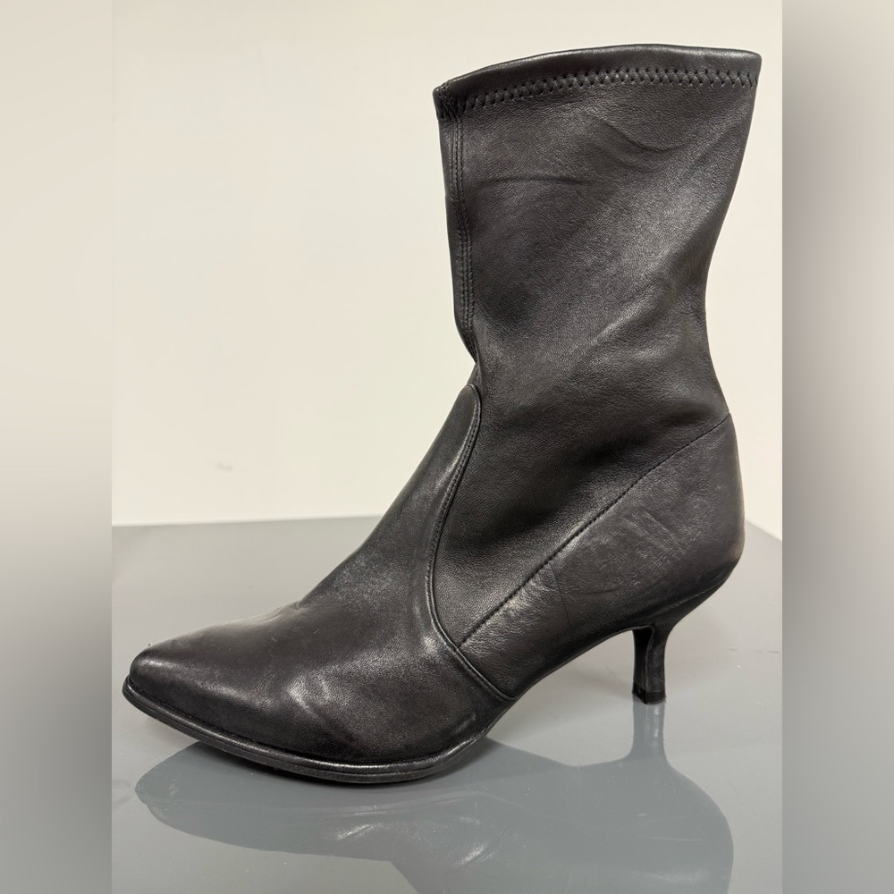 Stuart Weitzman Kitten Heel Boots Black Leather Booties EU 39 - Picture 4 of 10